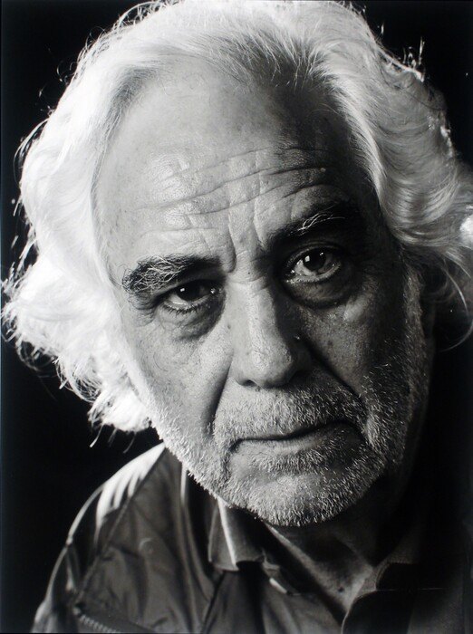 Retrato de Carlos Alonso